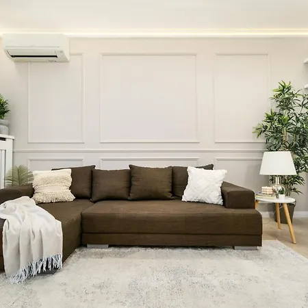 Apartment Best Downtown Apartman *