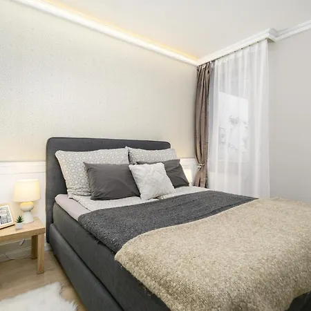 Apartment Best Downtown Apartman